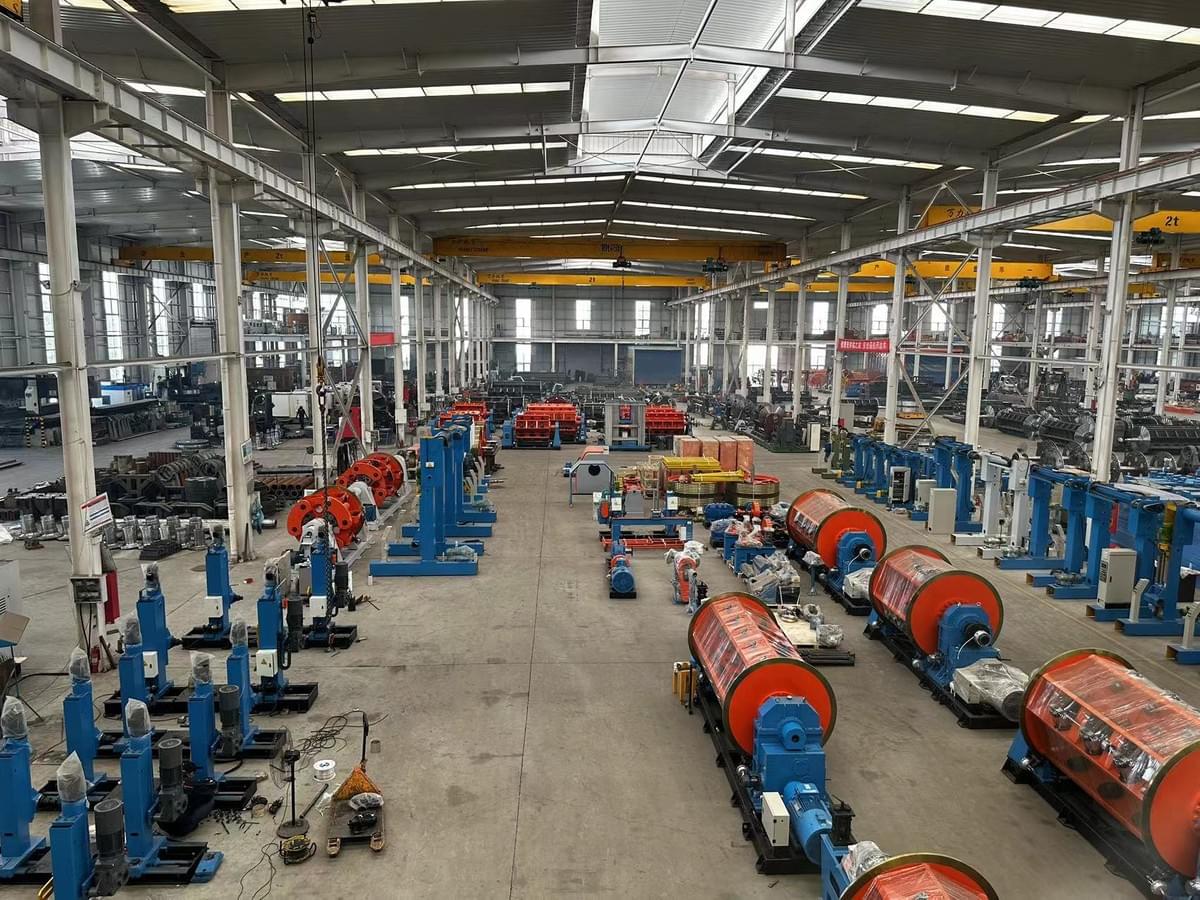 Chine fournisseurs-Câbleuse à cages Chine fournisseurs-Câbleuse à cages