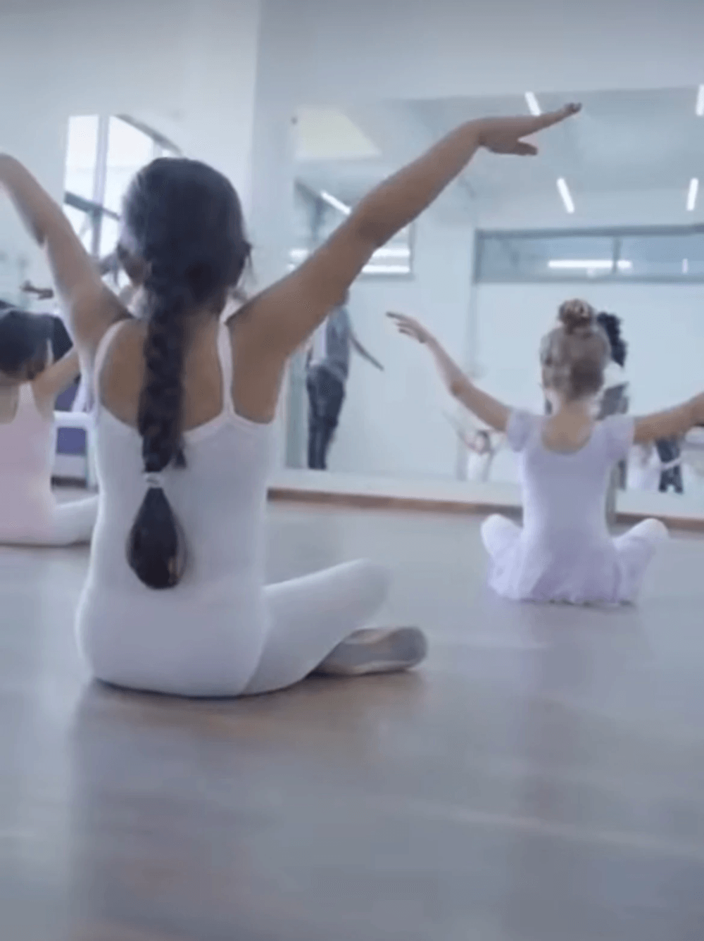 Join us in our mission! Donate your lightly used dancewear or volunteer to help with collection and distribution. Every little bit helps! Get Involved What We Do What is Encore?
Encore is a community service initiative started by June Ella Hyams when she was in the 6th grade. Beautifully designed donation boxes are housed at dance studios throughout the Charleston, South Carolina area. Lightly used or new dancewear, athletic wear, and shoes are donated to the boxes, and once the box is near full, we collect, clean, and ship the items to those in need.
How did Encore begin?
June Ella noticed that she was growing quickly out of her new dancewear and her mother noticed she had even outgrown some dancewear that still had tags on them before she got the chance to wear them. This became the idea of sharing these clothes with other dancers. Dancewear can be expensive, so this program helps to ease the financial burden for growing dancers as well as putting the dancewear back into good use for their own "encore". Join us in our mission! Donate your lightly used dancewear or volunteer to help with collection and distribution. Every little bit helps! Get Involved What We Do What is Encore?
Encore is a community service initiative started by June Ella Hyams when she was in the 6th grade. Beautifully designed donation boxes are housed at dance studios throughout the Charleston, South Carolina area. Lightly used or new dancewear, athletic wear, and shoes are donated to the boxes, and once the box is near full, we collect, clean, and ship the items to those in need.
How did Encore begin?
June Ella noticed that she was growing quickly out of her new dancewear and her mother noticed she had even outgrown some dancewear that still had tags on them before she got the chance to wear them. This became the idea of sharing these clothes with other dancers. Dancewear can be expensive, so this program helps to ease the financial burden for growing dancers as well as putting the dancewear back into good use for their own "encore".