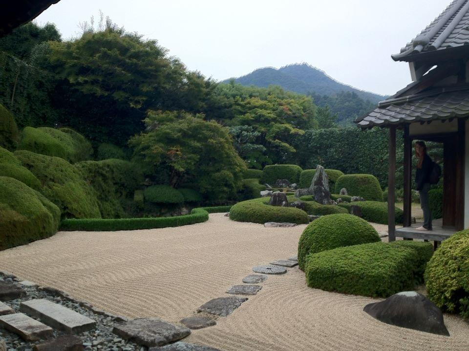 A traditional Japanese garden by Kobori Enshu, reflecting slow and intentional travel beyond standard tourist itineraries A traditional Japanese garden by Kobori Enshu, reflecting slow and intentional travel beyond standard tourist itineraries
