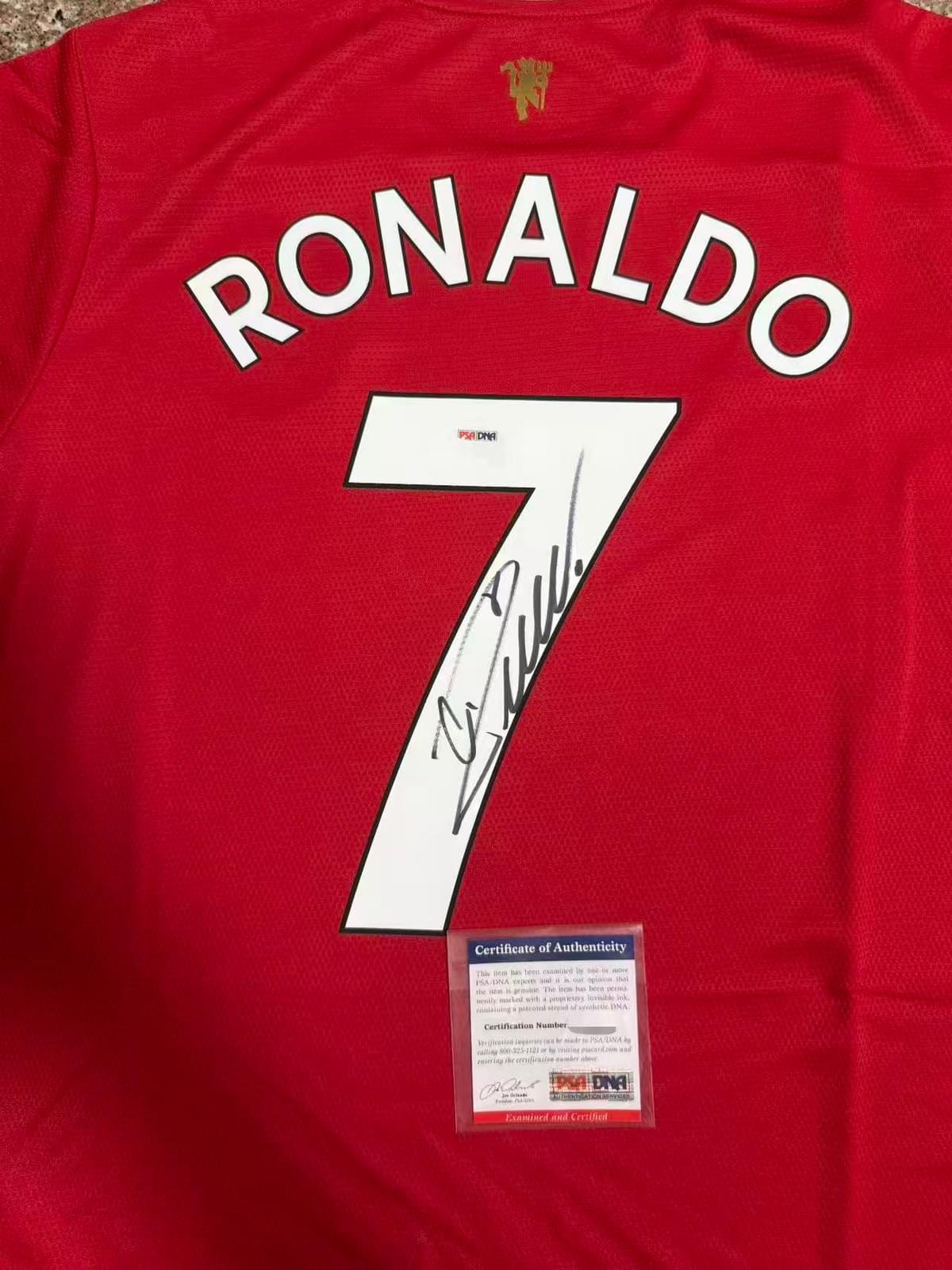 Cristiano Ronaldo Signed Manchester United 2021/2022 Home Jersey #7 - PSA Certified