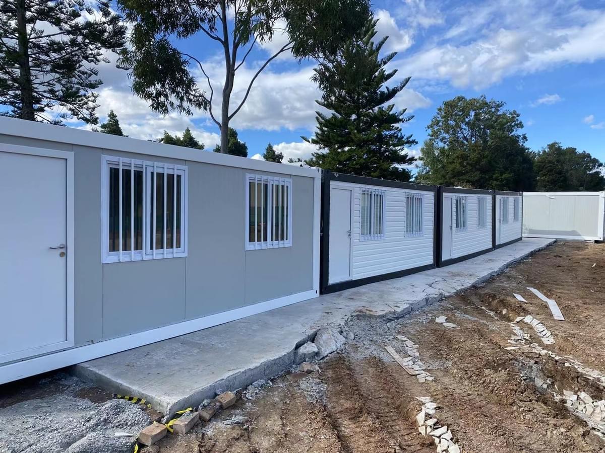 Arctic Tek se spécialise dans la gestion thermique, fournissant des systèmes de refroidissement compacts et efficaces pour diverses industries. Arctic Tek se spécialise dans la gestion thermique, fournissant des systèmes de refroidissement compacts et efficaces pour diverses industries.