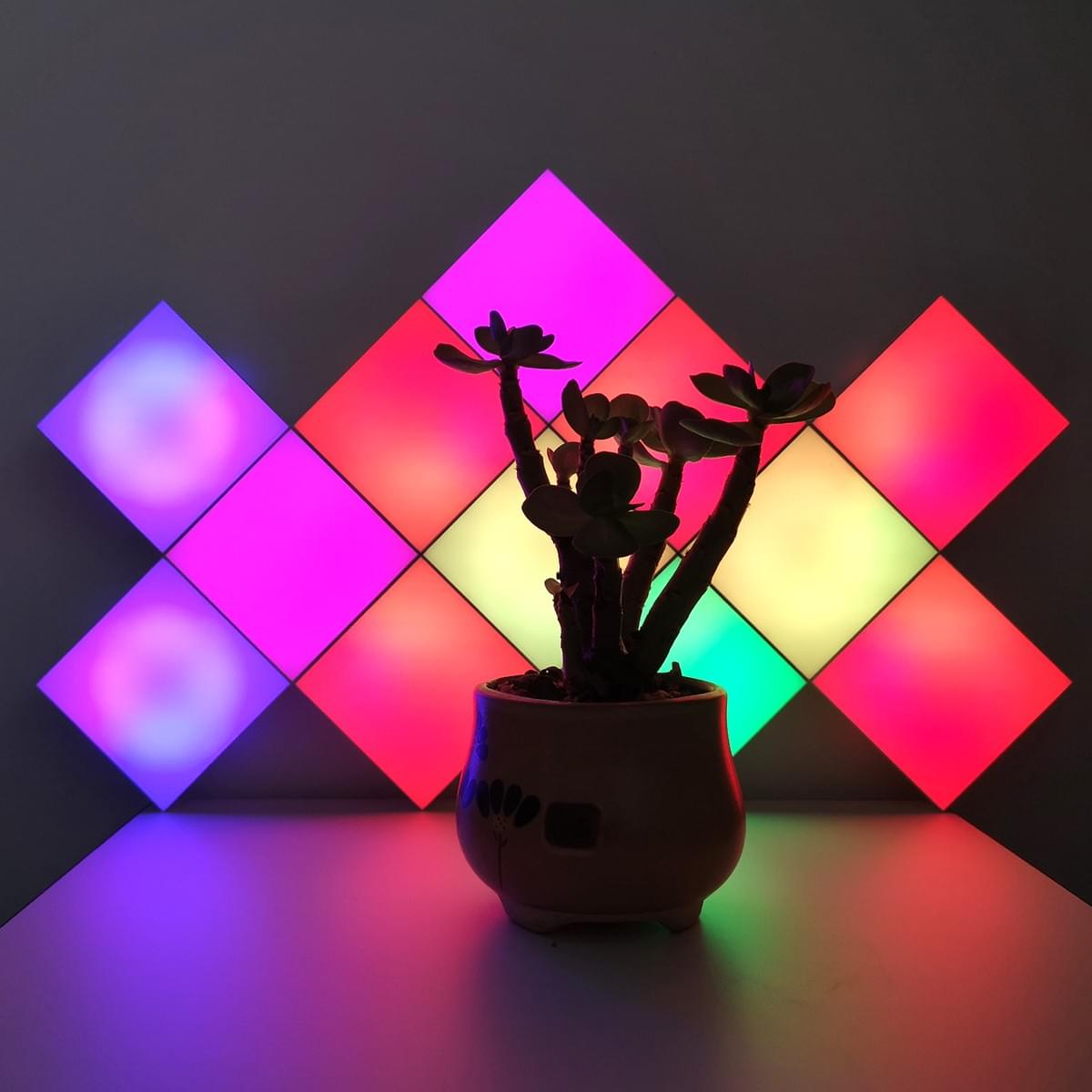 App-controlled square lights for gaming room App-controlled square lights for gaming room