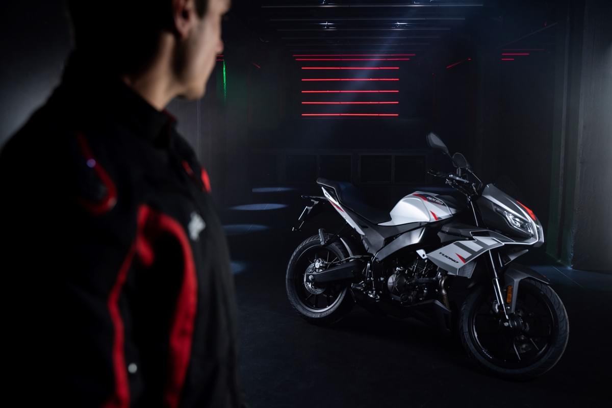 Aprilia Tuono Aprilia Tuono