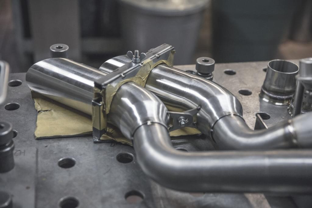 Our team is always ready to answer your questions, provide professional advice, and ensure you find the right accessories. professional customer service The services we provide automobile parts Our team is always ready to answer your questions, provide professional advice, and ensure you find the right accessories. professional customer service The services we provide automobile parts