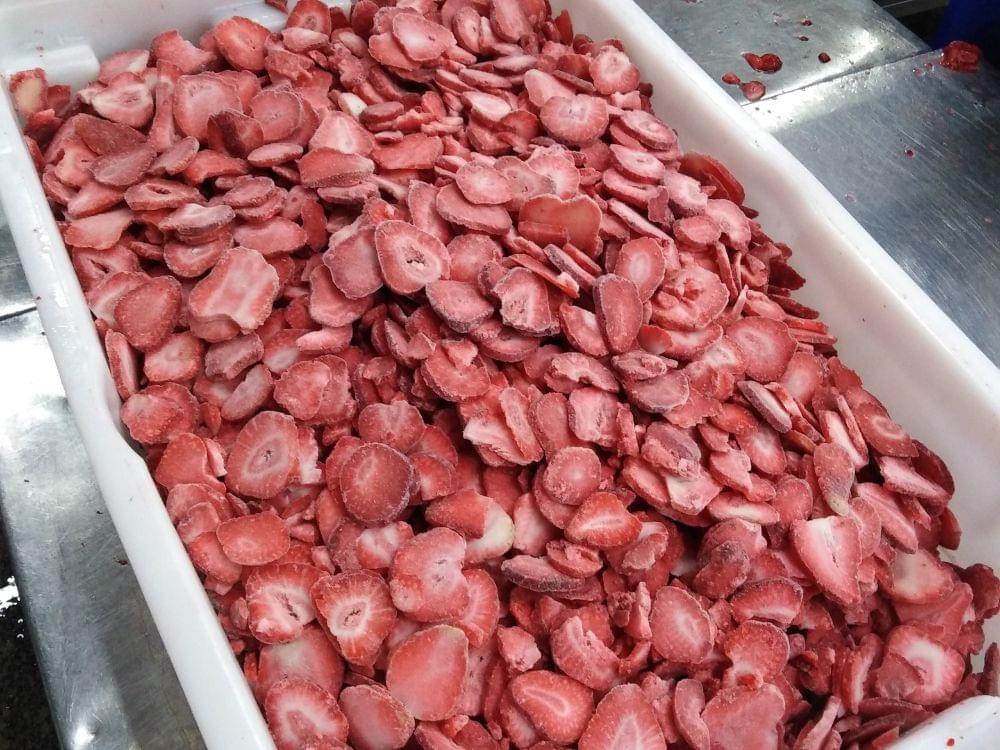 Frozen Strawberries Slices With Sugar