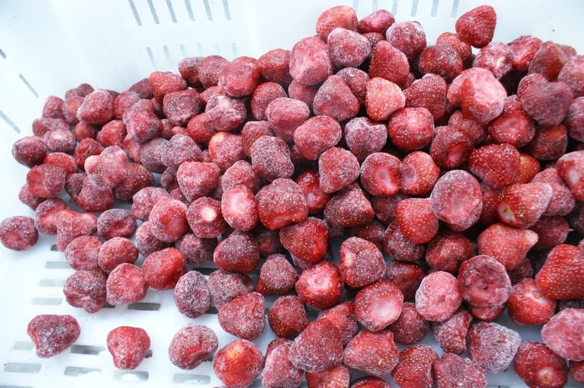 IQF Broken Strawberries American No.13 Variety