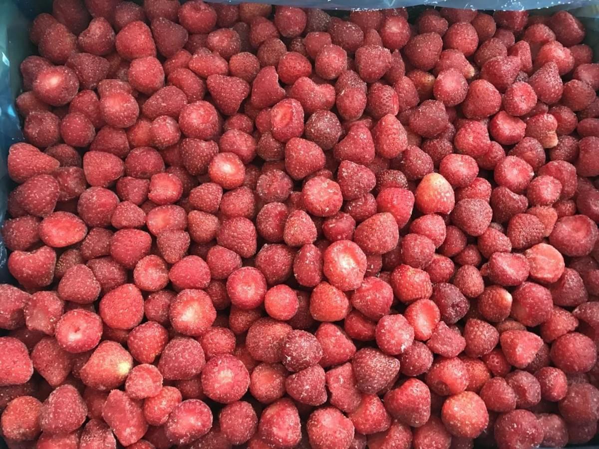 Grade A frozen whole strawberry supplier China Grade A frozen whole strawberry supplier China