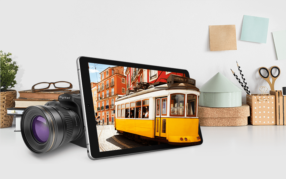 Images literally jump out of the 3D lightfield screen of the new Lume Tablet. LEIA, INC. Images literally jump out of the 3D lightfield screen of the new Lume Tablet. LEIA, INC.