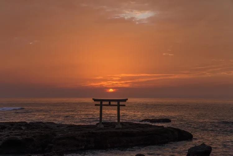 関東で自然と癒しを感じるおすすめスポット-大洗磯前神社 関東で自然と癒しを感じるおすすめスポット-大洗磯前神社