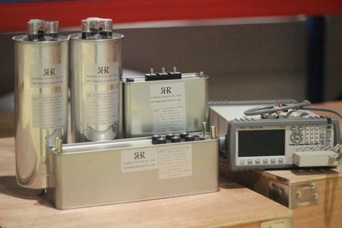 Self-healing Low-voltage Power Capacitor Self-healing Low-voltage Power Capacitor