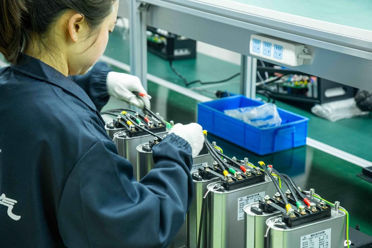 Self-healing Low-voltage Power Capacitor Self-healing Low-voltage Power Capacitor