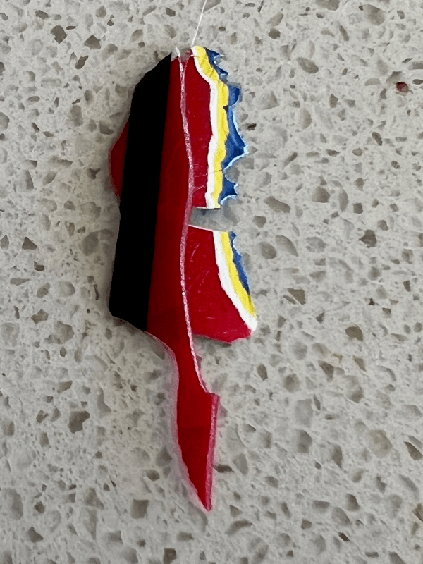 At least 2 x layers of red, but it's anybody's guess about the others... At least 2 x layers of red, but it's anybody's guess about the others...