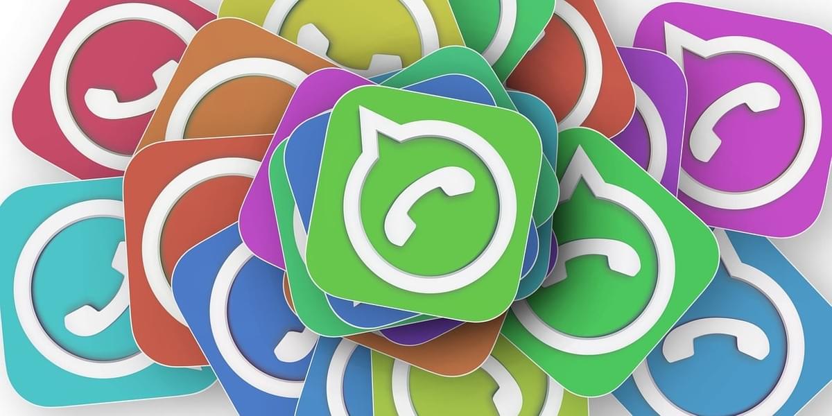 WhatsApp untuk Komunikasi Internal dalam Dunia Kerja WhatsApp untuk Komunikasi Internal dalam Dunia Kerja