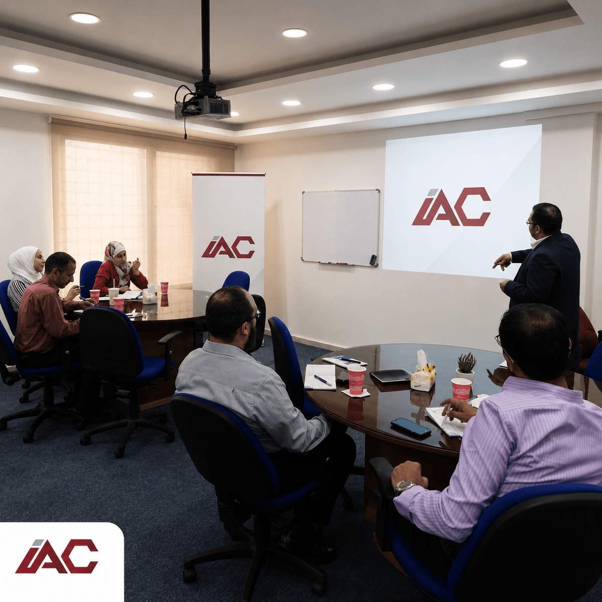 جانب من مشاركة الحضور في دورة الإدارة بآمان في السلامة والصحة المهنية الايوش IOSH Managing Safely المنظمة من شركة IAC جانب من مشاركة الحضور في دورة الإدارة بآمان في السلامة والصحة المهنية الايوش IOSH Managing Safely المنظمة من شركة IAC