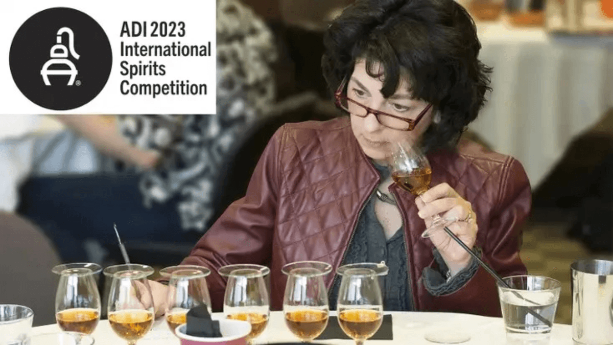 Become part of a global community of wine enthusiasts and investors Discover the Art of Wine Investment 拥有15你经验的国际品酒师
国际最大葡萄酒投资交易平台 Become part of a global community of wine enthusiasts and investors Discover the Art of Wine Investment 拥有15你经验的国际品酒师
国际最大葡萄酒投资交易平台