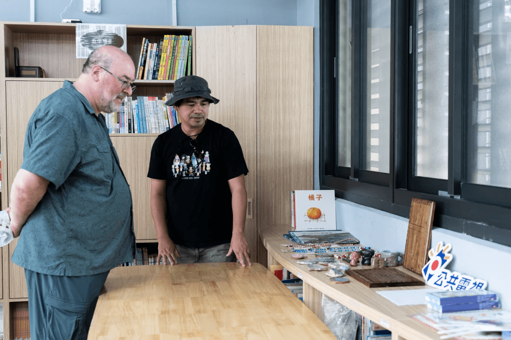 朗島國小在課程中加入在地傳統工藝的培育,希望孵化更多人才 / 照片授權:雅鴿文創。 朗島國小在課程中加入在地傳統工藝的培育,希望孵化更多人才 / 照片授權:雅鴿文創。