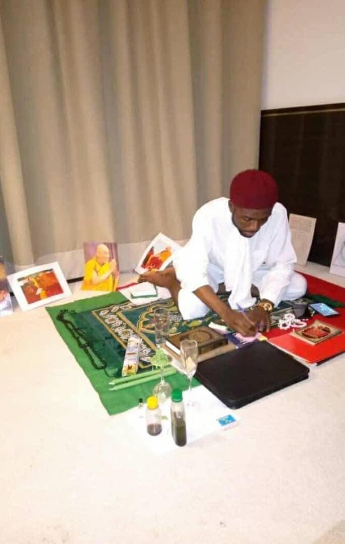 Treat yourself to a moment of guidance with our personalized consultations, where we explore your spiritual path and your aspirations. Spiritual Consultations Our Mission Great seer practitioner of high metaphysics master of spirituality spiritual representative of the Dalai Lama in Africa creator of the initiatory school of the priests of the African Religion