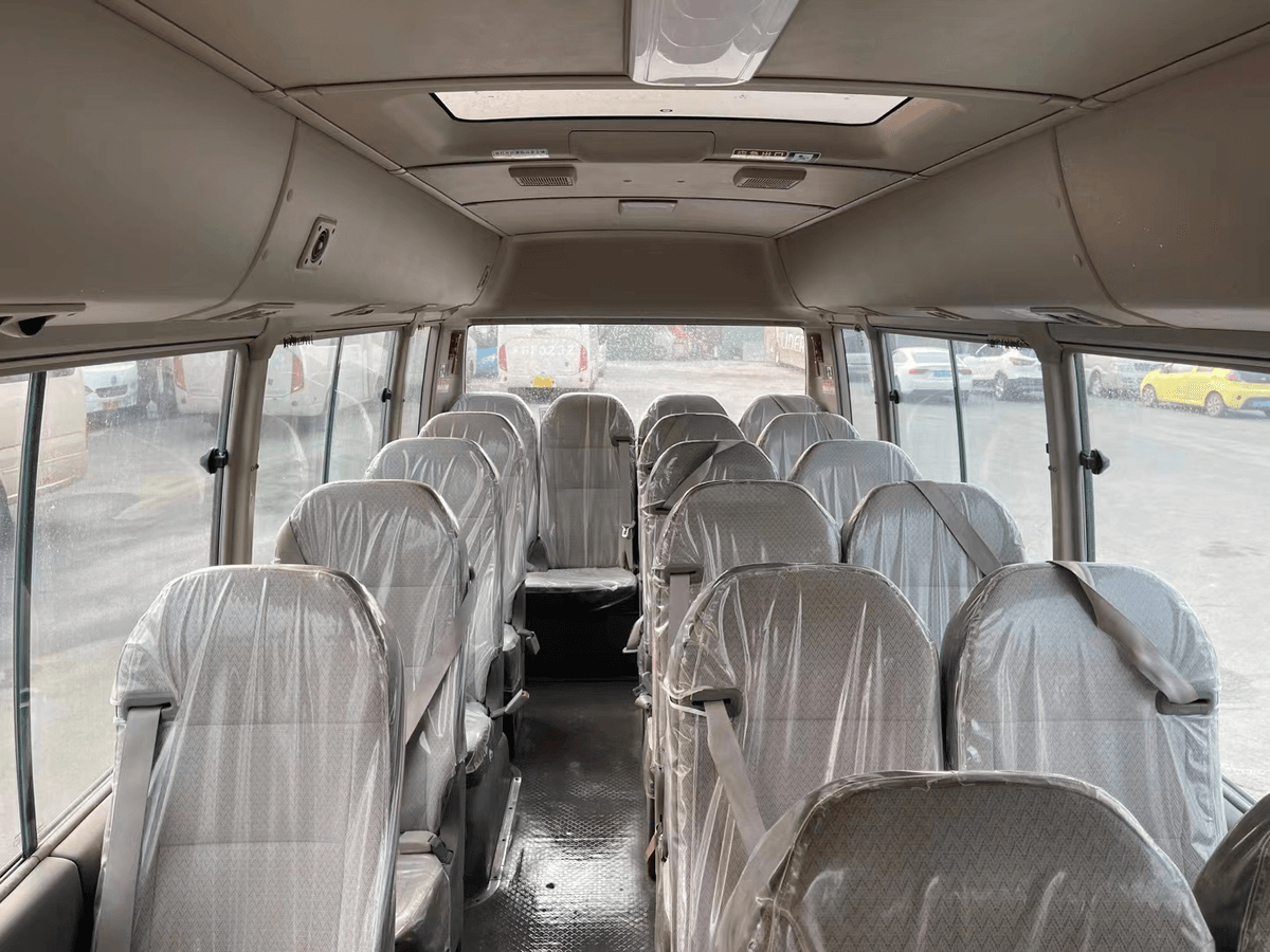 Used Mini Bus 16-Seater SAIC Coaster Diesel Minibus Passenger