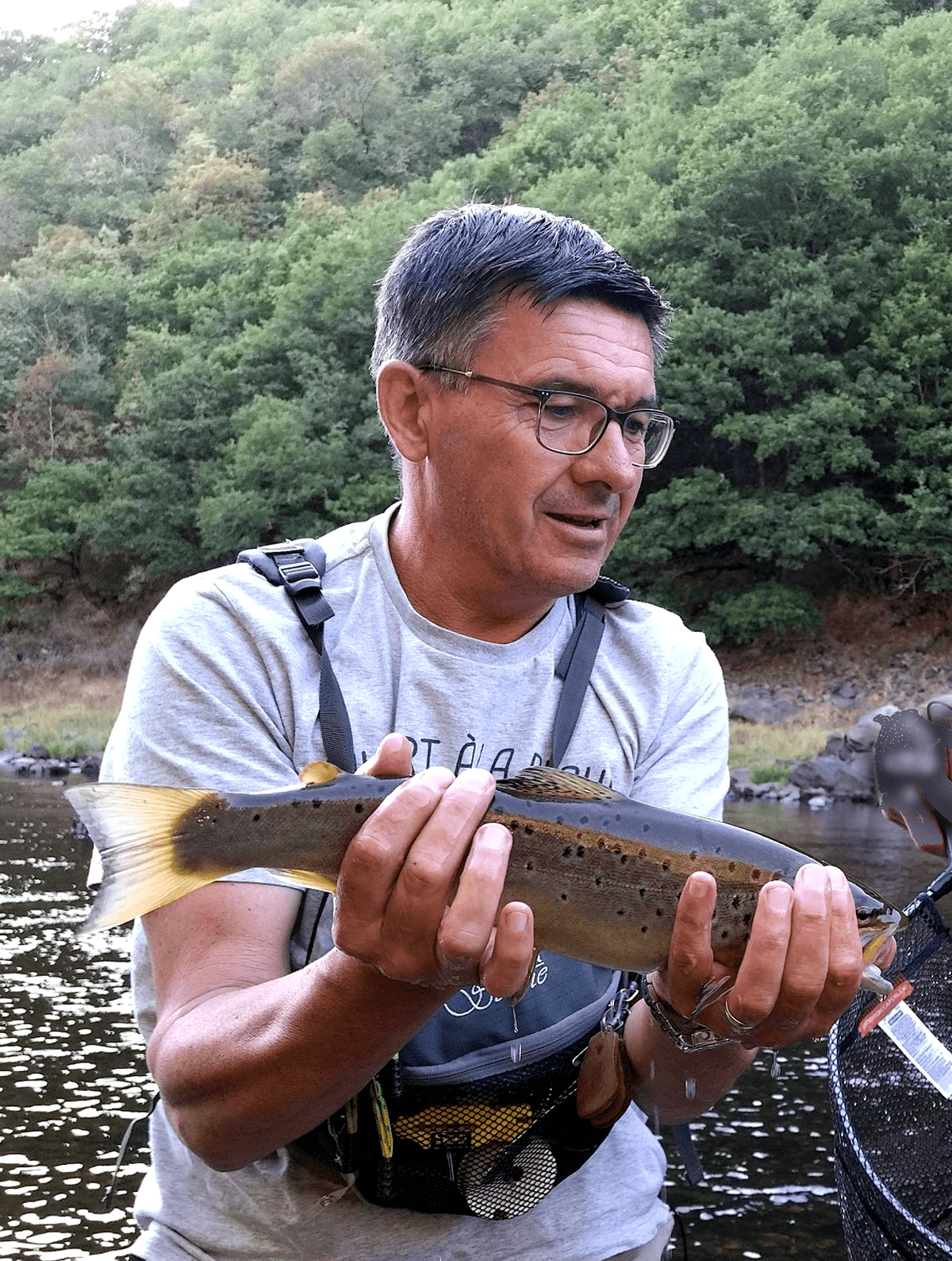 We offer customization options to meet the specific needs of each fisherman. Personalization Our Mission I am a creator of artificial flies for fly fishermen. We offer customization options to meet the specific needs of each fisherman. Personalization Our Mission I am a creator of artificial flies for fly fishermen.