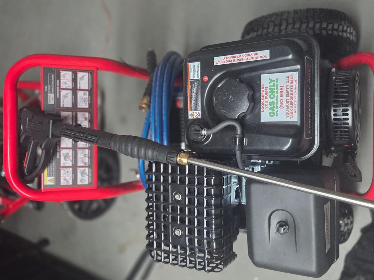 Predator pressure washer 3200 PSI
