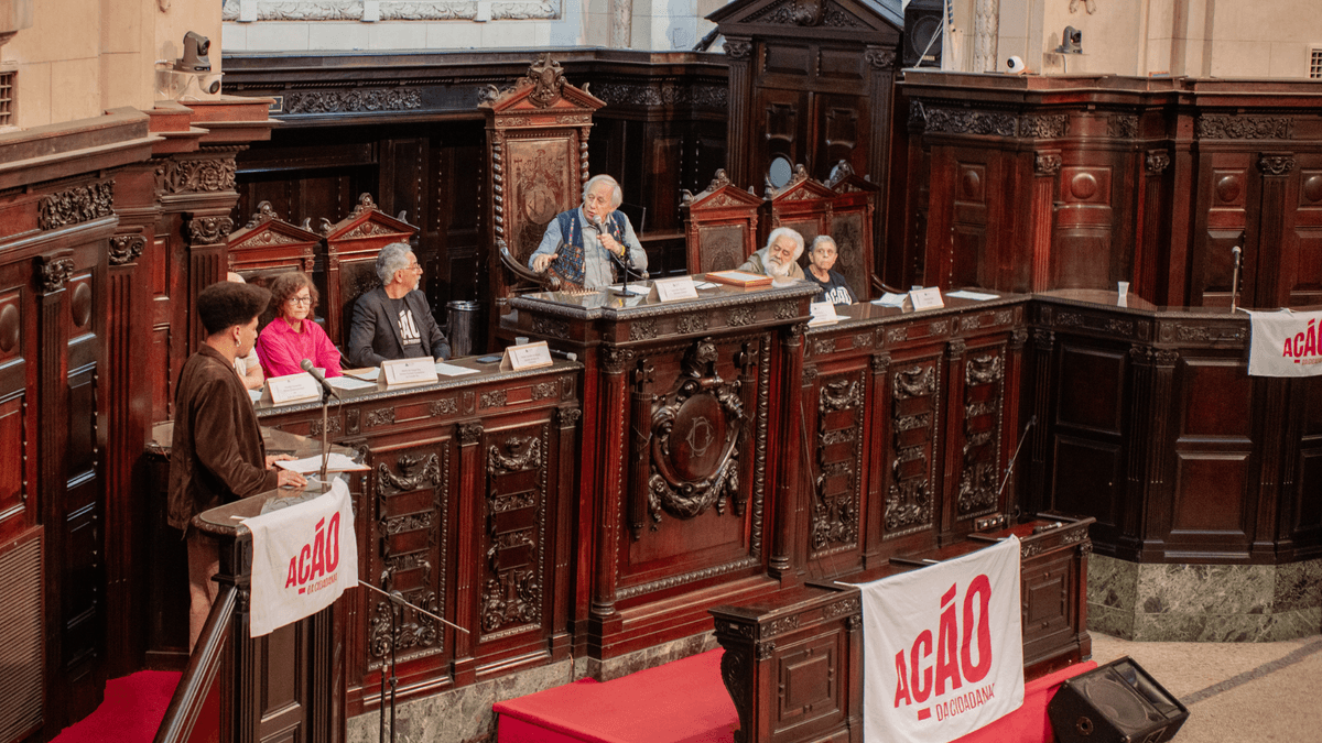 Composição da mesa da sessão solene na Alerj Composição da mesa da sessão solene na Alerj
