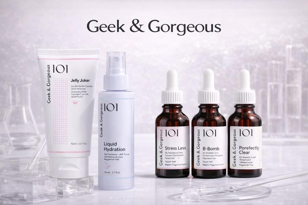 Benefit from our expertise to understand the best methods of skin care, based on your skin type and personal preferences. Professional Consulting Our Services Every person deserves to be welcomed with a level of excellence that is non-negotiable. Here, beauty is not treated as a routine, but as a carefully constructed ritual, in which details, discretion, and professional mastery intertwine to create a memorable experience. I chose to create a space where time takes on a different value, and facial care becomes an act of finesse. Every gesture, every recommendation, and every stage of the treatments is guided by respect for the uniqueness of your skin and the desire to offer results that are felt, not just seen. Elegance is found in simplicity, in precision, and in the perfect balance between science and subtle aesthetics. Here, I do not follow trends — I build perfection, and you are the essence of every impeccable work.