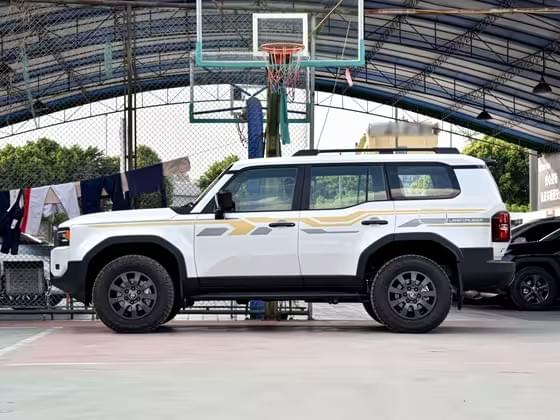 Land Cruiser Prado (FAW Toyota) – Mid-Size Body-on-Frame SUV