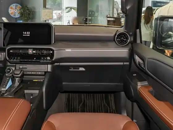 Land Cruiser Prado (FAW Toyota) – Mid-Size Body-on-Frame SUV