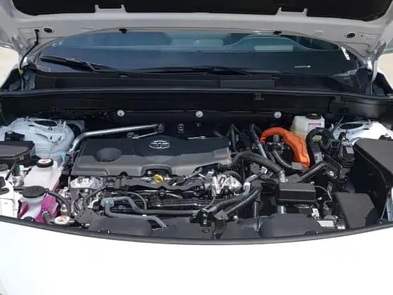 Venza (GAC Toyota) – Mid-Size Coupe-Style Crossover SUV