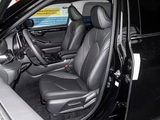 Highlander (GAC Toyota) – Mid-to-Large 7-Seater SUV