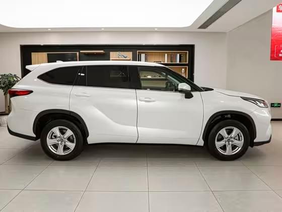 Highlander (GAC Toyota) – Mid-to-Large 7-Seater SUV