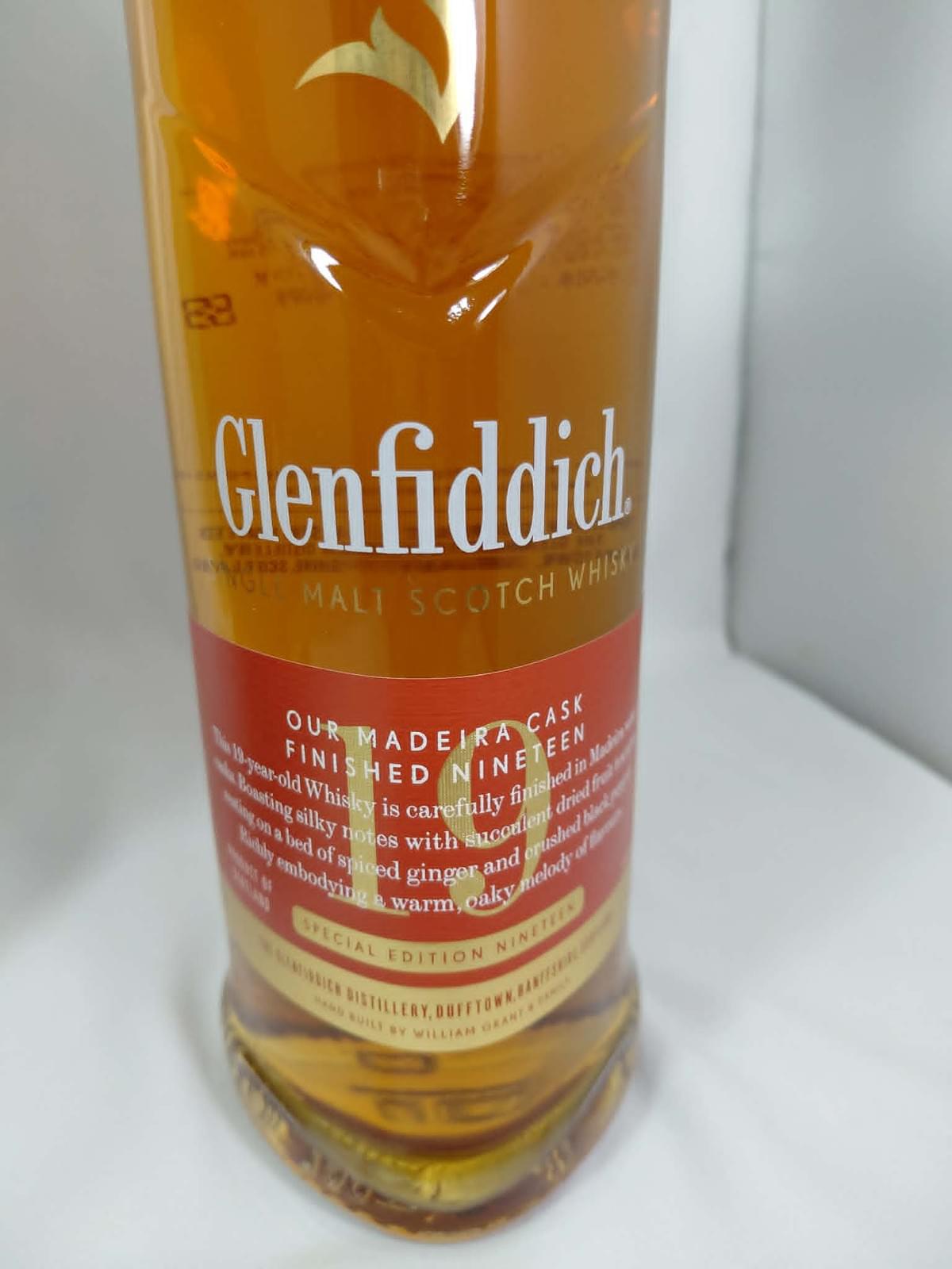 Glenfiddich 19years Maderia Cask 70cl