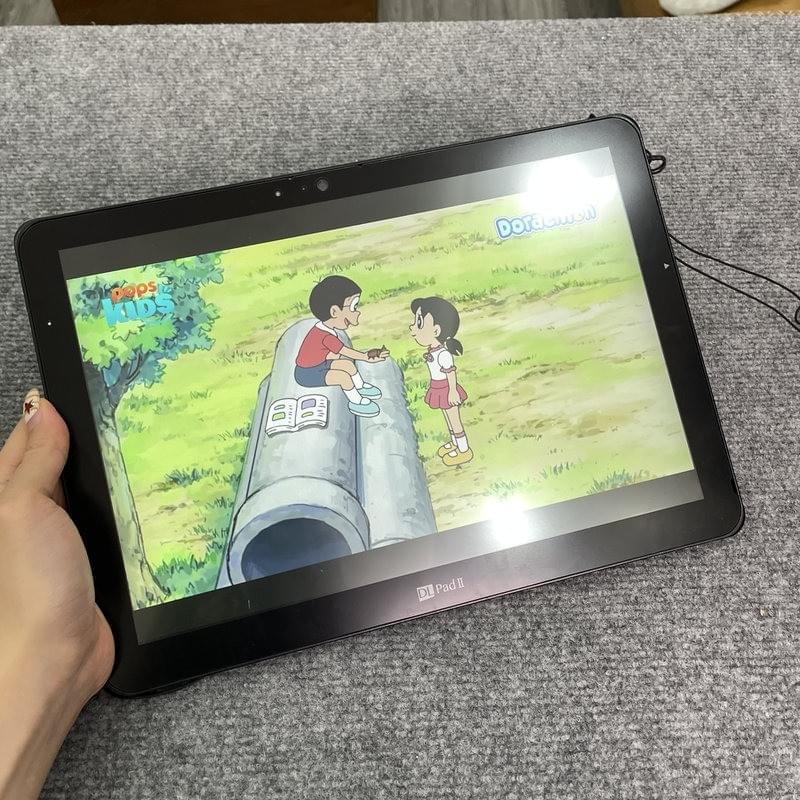 Máy tính bảng Fujitsu ARROWS Tab V727 chạy Window 10 - Core m3-7Y30 ram 8G 128G