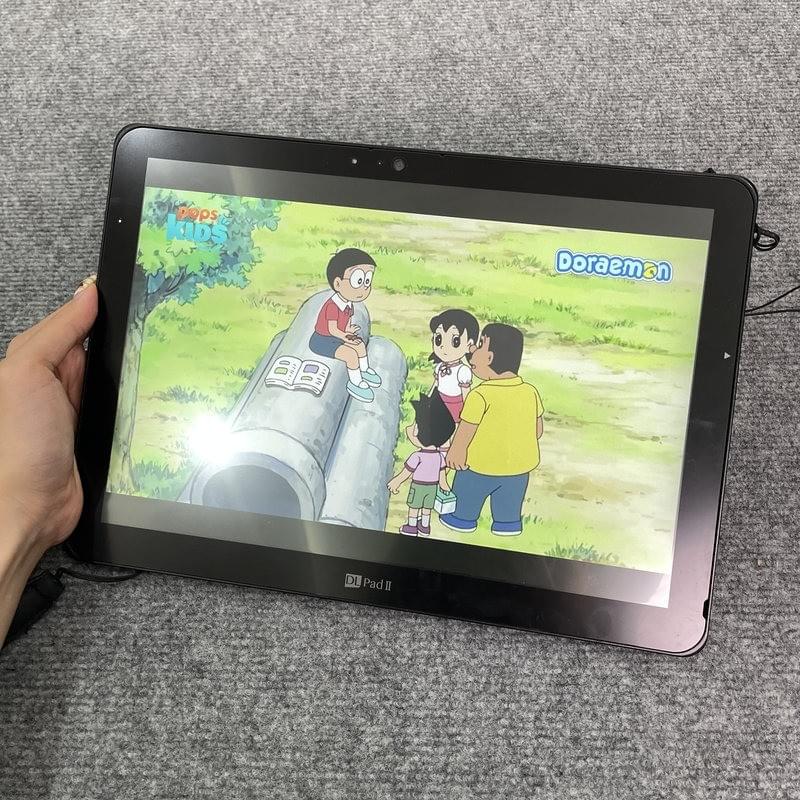Máy tính bảng Fujitsu ARROWS Tab V727 chạy Window 10 - Core m3-7Y30 ram 8G 128G