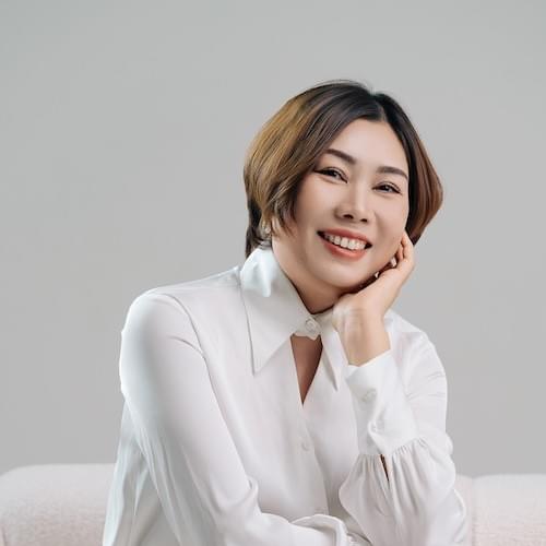 Serene smile from Fiona Ha, the founder of ZoZo Tailors Hoi An Serene smile from Fiona Ha, the founder of ZoZo Tailors Hoi An