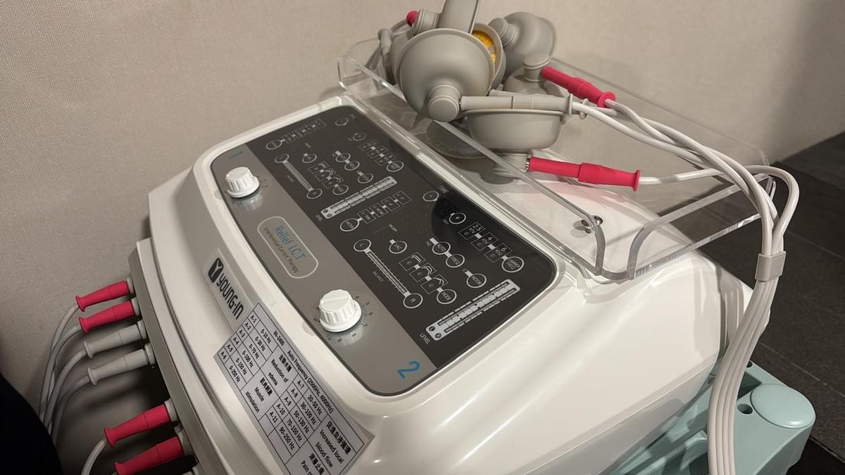 Our physical therapist designs targeted treatment plans to help patients restore mobility, relieve chronic pain, and promote rehabilitation. physical therapy plan Our service Combine chiropractor and physical therapy, focus on pain rehabilitation Our physical therapist designs targeted treatment plans to help patients restore mobility, relieve chronic pain, and promote rehabilitation. physical therapy plan Our service Combine chiropractor and physical therapy, focus on pain rehabilitation