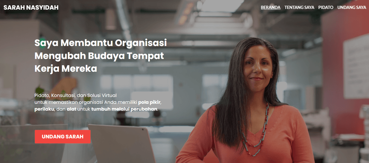 Template Sarah Worthy dari Strikingly Template Sarah Worthy dari Strikingly