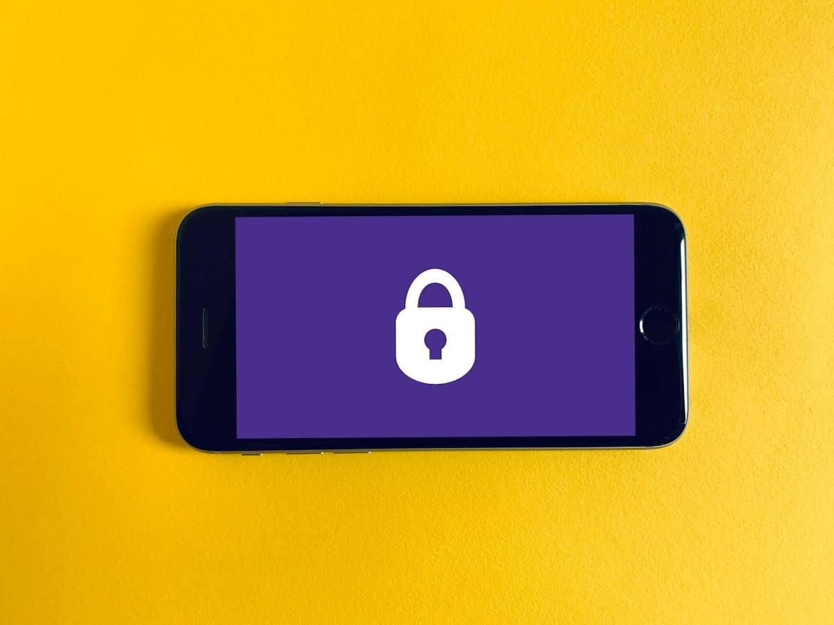 Fitur Situs Web - Meningkatkan Kepercayaan dengan Fitur Keamanan yang Kuat Fitur Situs Web - Meningkatkan Kepercayaan dengan Fitur Keamanan yang Kuat
