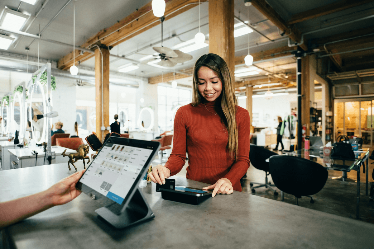 Optimisation simplifiée du flux de caisse avec des indicateurs de progression clairs Optimisation simplifiée du flux de caisse avec des indicateurs de progression clairs