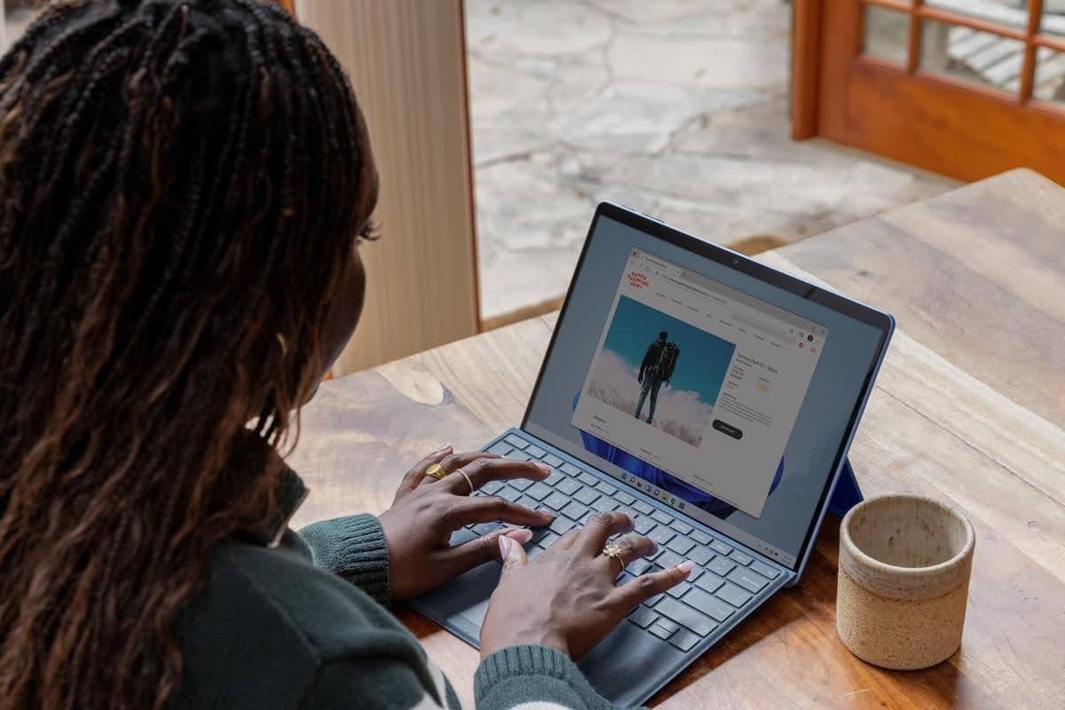 Kuasai pemasaran sosial dengan Strikingly ecommerce Kuasai pemasaran sosial dengan Strikingly ecommerce
