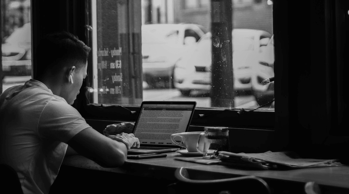 Création d'un hub de contenu de blog pour l'analyse SEO Création d'un hub de contenu de blog pour l'analyse SEO