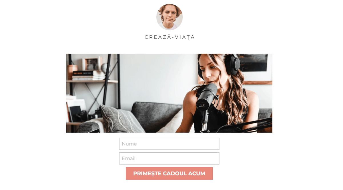 Obțineți șablonul gratuit de la Strikingly Obțineți șablonul gratuit de la Strikingly