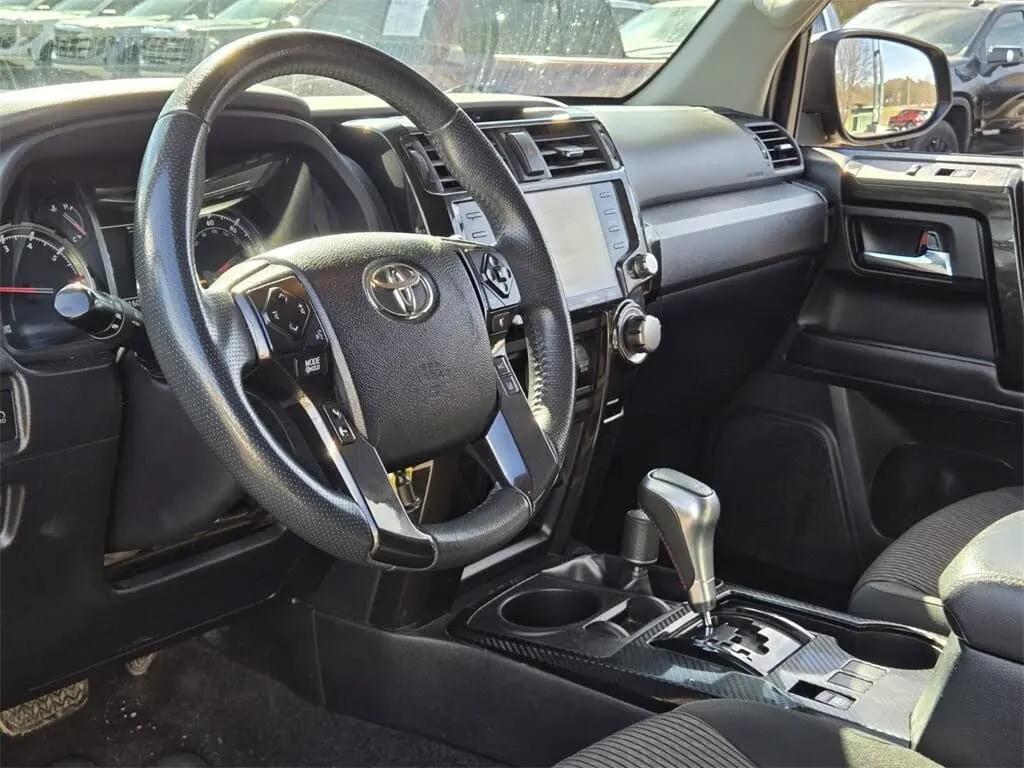 2020 Toyota 4Runner TRD Off-Road