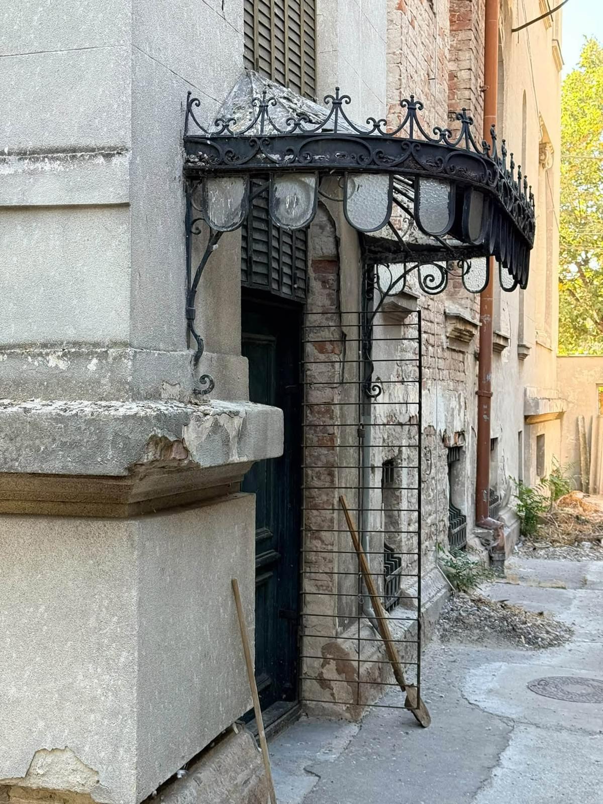 Section image