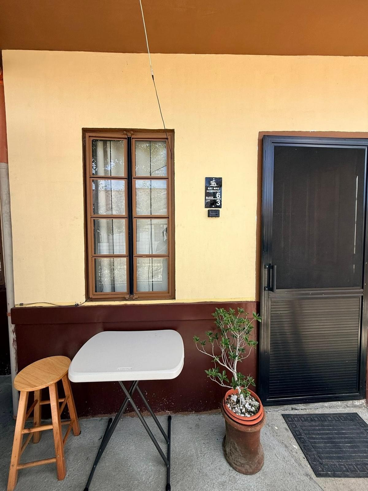 Bay Mau Homestay with generator- near Dahican beach