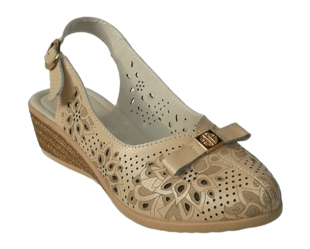 Leather Sandals With Adjustable Strap Leather Sandals With Adjustable Strap