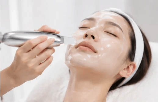 Provide professional beauty treatments, let your skin show natural radiance on important days, enhance overall image and confidence. Suitable for various formal occasions' personal beauty needs. Beauty services Our service We are about to launch a "Important Occasion Korean Style Home Service" that mainly serves guests attending formal events such as weddings, friends and family, portrait photos, banquets, year-end parties, spring wine, stage activities, and other important occasions requiring formal attendance.This time, we want to invite stable, aesthetically detailed, and high-quality service makeup/hair styling/beauty/nail art teachers to become partners.We observe that many professional teachers are not actually lacking skills, but spend too much time on tasks outside of their services, such as:・Replying to customer inquiries・Explaining service content and prices・Confirming address and time・Tracking deposit payments・Reminding customers of precautions・Communicating transportation costs・Handling last-minute rescheduling or cancellationsWe hope the platform can assist in handling these front-end communications and administrative details.This allows teachers to focus their time on truly important matters: consistently producing work, serving clients, and managing their own professionalism.We are not a low-price comparison platform, nor do we want teachers to be forced into price competition.The platform will target customers willing to invest in important occasions, who value makeup quality and service experience.Customers will complete plan understanding, reservation information filling, address confirmation, and deposit payment via LINE; only after completing the deposit will the schedule be officially reserved.Transportation costs and pre-service reminders will also be explained in advance by us, to minimize the costs of back-and-forth communication and last-minute changes for teachers.I want to create a one-page website about home aesthetic services, including makeup, hair styling, beauty, and additional nail services.The content should also include a list of transportation costs (amounts not yet determined).Can you give me instructions and tell me which platform to use to build the website or directly help me create a website? Provide professional beauty treatments, let your skin show natural radiance on important days, enhance overall image and confidence. Suitable for various formal occasions' personal beauty needs. Beauty services Our service We are about to launch a "Important Occasion Korean Style Home Service" that mainly serves guests attending formal events such as weddings, friends and family, portrait photos, banquets, year-end parties, spring wine, stage activities, and other important occasions requiring formal attendance.This time, we want to invite stable, aesthetically detailed, and high-quality service makeup/hair styling/beauty/nail art teachers to become partners.We observe that many professional teachers are not actually lacking skills, but spend too much time on tasks outside of their services, such as:・Replying to customer inquiries・Explaining service content and prices・Confirming address and time・Tracking deposit payments・Reminding customers of precautions・Communicating transportation costs・Handling last-minute rescheduling or cancellationsWe hope the platform can assist in handling these front-end communications and administrative details.This allows teachers to focus their time on truly important matters: consistently producing work, serving clients, and managing their own professionalism.We are not a low-price comparison platform, nor do we want teachers to be forced into price competition.The platform will target customers willing to invest in important occasions, who value makeup quality and service experience.Customers will complete plan understanding, reservation information filling, address confirmation, and deposit payment via LINE; only after completing the deposit will the schedule be officially reserved.Transportation costs and pre-service reminders will also be explained in advance by us, to minimize the costs of back-and-forth communication and last-minute changes for teachers.I want to create a one-page website about home aesthetic services, including makeup, hair styling, beauty, and additional nail services.The content should also include a list of transportation costs (amounts not yet determined).Can you give me instructions and tell me which platform to use to build the website or directly help me create a website?