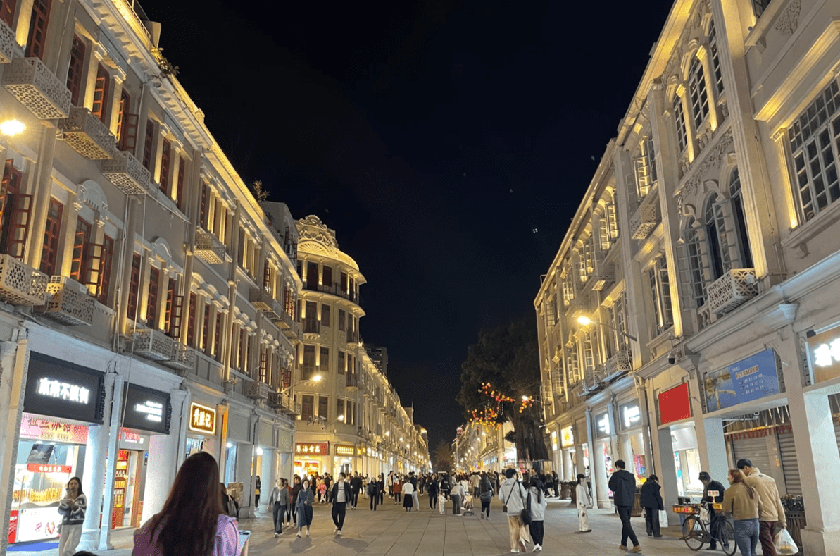 金廈自由行廈門夜景-悠哉悠古厝民宿 金廈自由行廈門夜景-悠哉悠古厝民宿