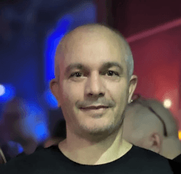 Portrait de Laurent DIDIER Portrait de Laurent DIDIER