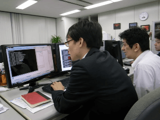 社員の仕事姿2 社員の仕事姿2